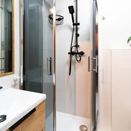 Wonder - Lesny Dom Z Balkonami, Niedaleko Centrum, W Cichej Okolicy *