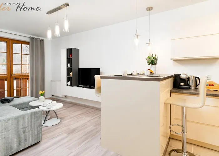 Apartment Wonder - Lesny Dom Z Balkonami, Niedaleko Centrum, W Cichej Okolicy Karpacz