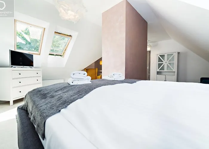 Apartment Wonder - Lesny Dom Z Balkonami, Niedaleko Centrum, W Cichej Okolicy Karpacz