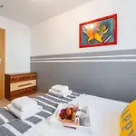Apartament Wonder - Leśny Dom Z Balkonami, Niedaleko Centrum, W Cichej Okolicy *