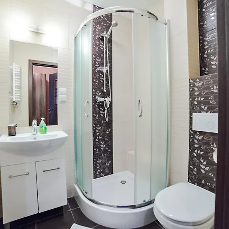 Apartament Wonder - Leśny Dom Z Balkonami, Niedaleko Centrum, W Cichej Okolicy