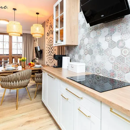 Apartament Wonder - Leśny Dom Z Balkonami, Niedaleko Centrum, W Cichej Okolicy
