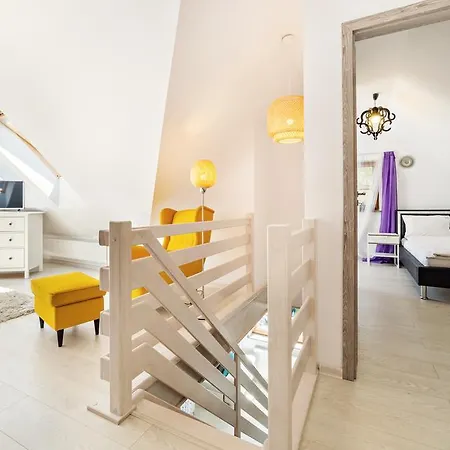 Wonder - Lesny Dom Z Balkonami, Niedaleko Centrum, W Cichej Okolicy Apartamento *