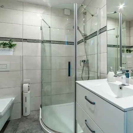 Apartament Wonder - Leśny Dom Z Balkonami, Niedaleko Centrum, W Cichej Okolicy Karpacz