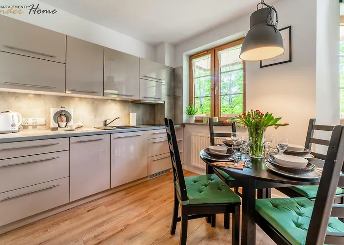 Wonder - Lesny Dom Z Balkonami, Niedaleko Centrum, W Cichej Okolicy Апартаменты